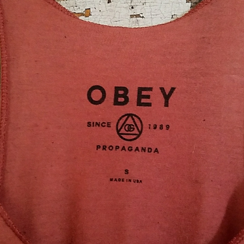 Obey tank top - Picture 2 of 3